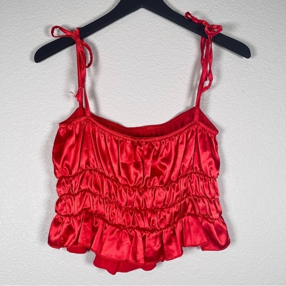 Pretty Little Thing Red Satin Ruched Tie Detail Cami - Picture 4 of 7